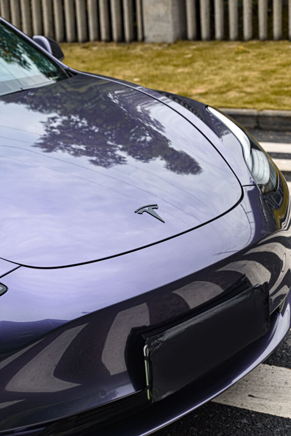 Gray-violet PET vinyl film