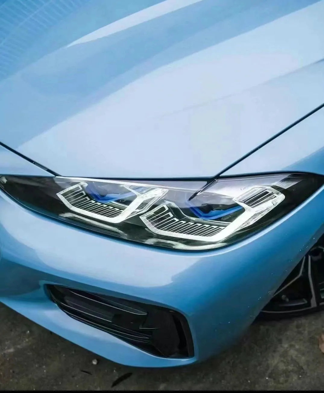 Vinyl Wrap PET Ice Crystal Blue (Porsche)